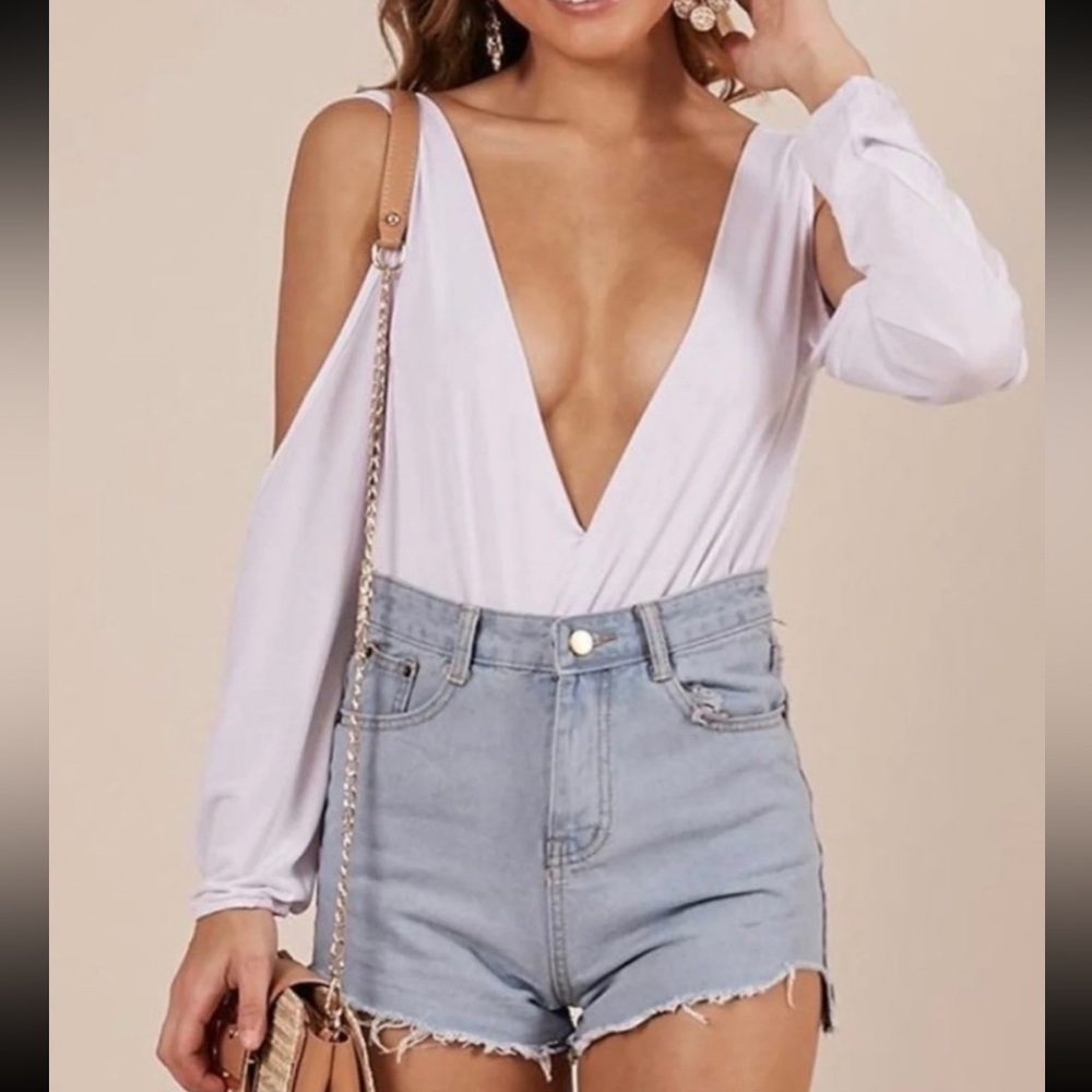 NWT Showpo Size 12 Boy Meets Girl White Plunging Neckline Bodysuit